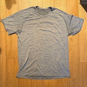 Lululemon Metal Vent Tech Short Sleeve – Grey – Men’s XL